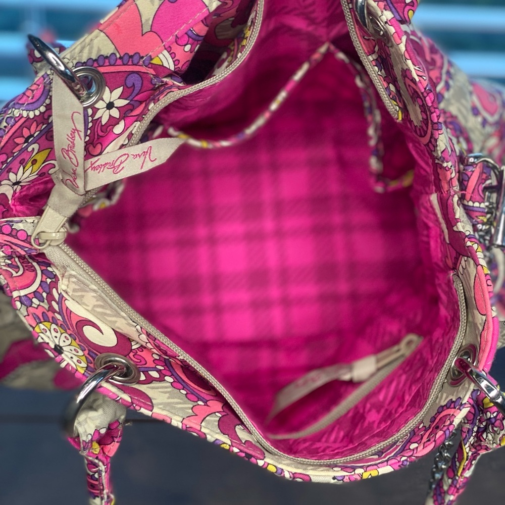 Vera Bradley Paisley Quilted  shoulder Chain Bag Pink - Picture 4 of 16
